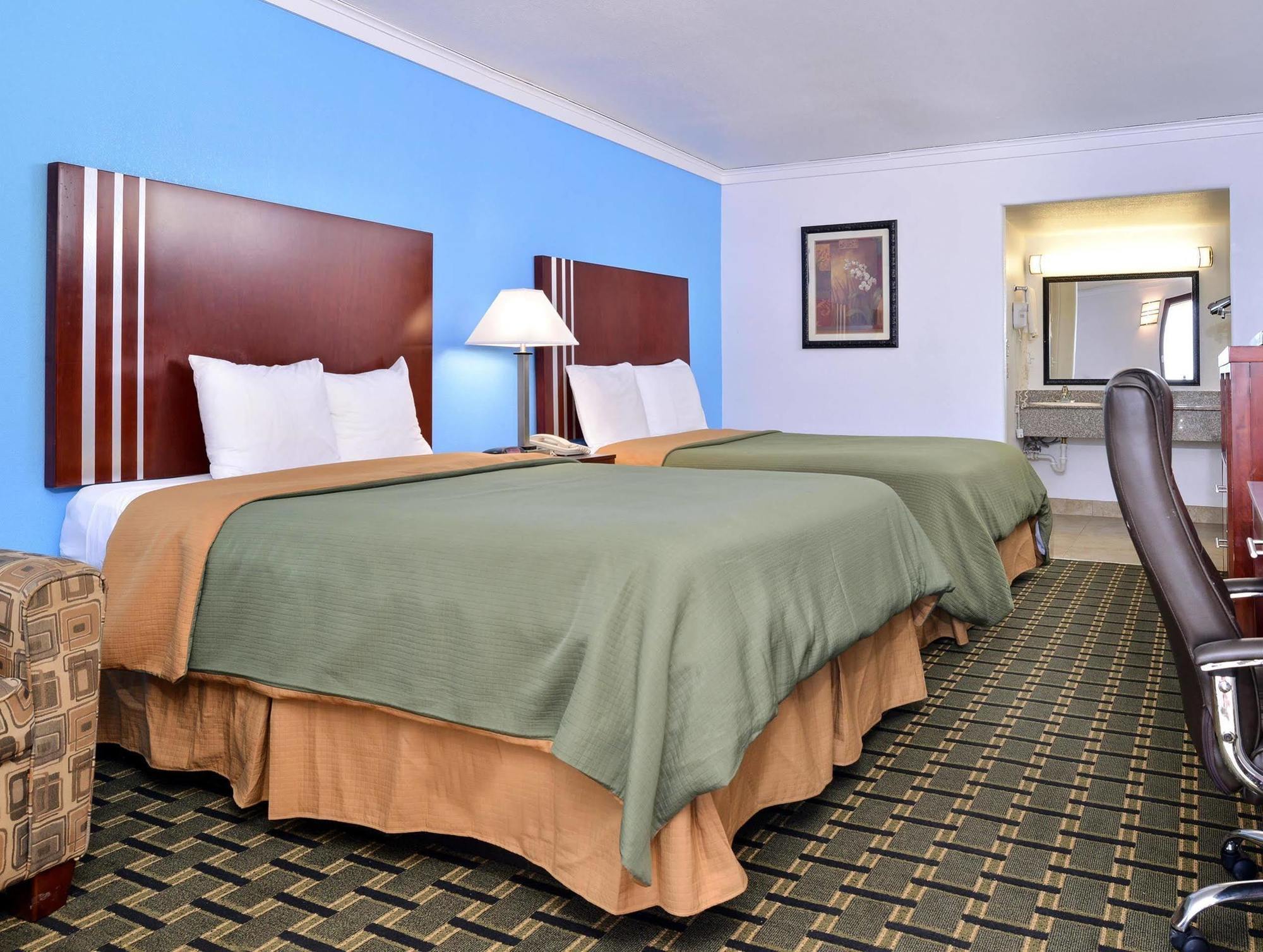 Executive Inn Edmond Exteriér fotografie